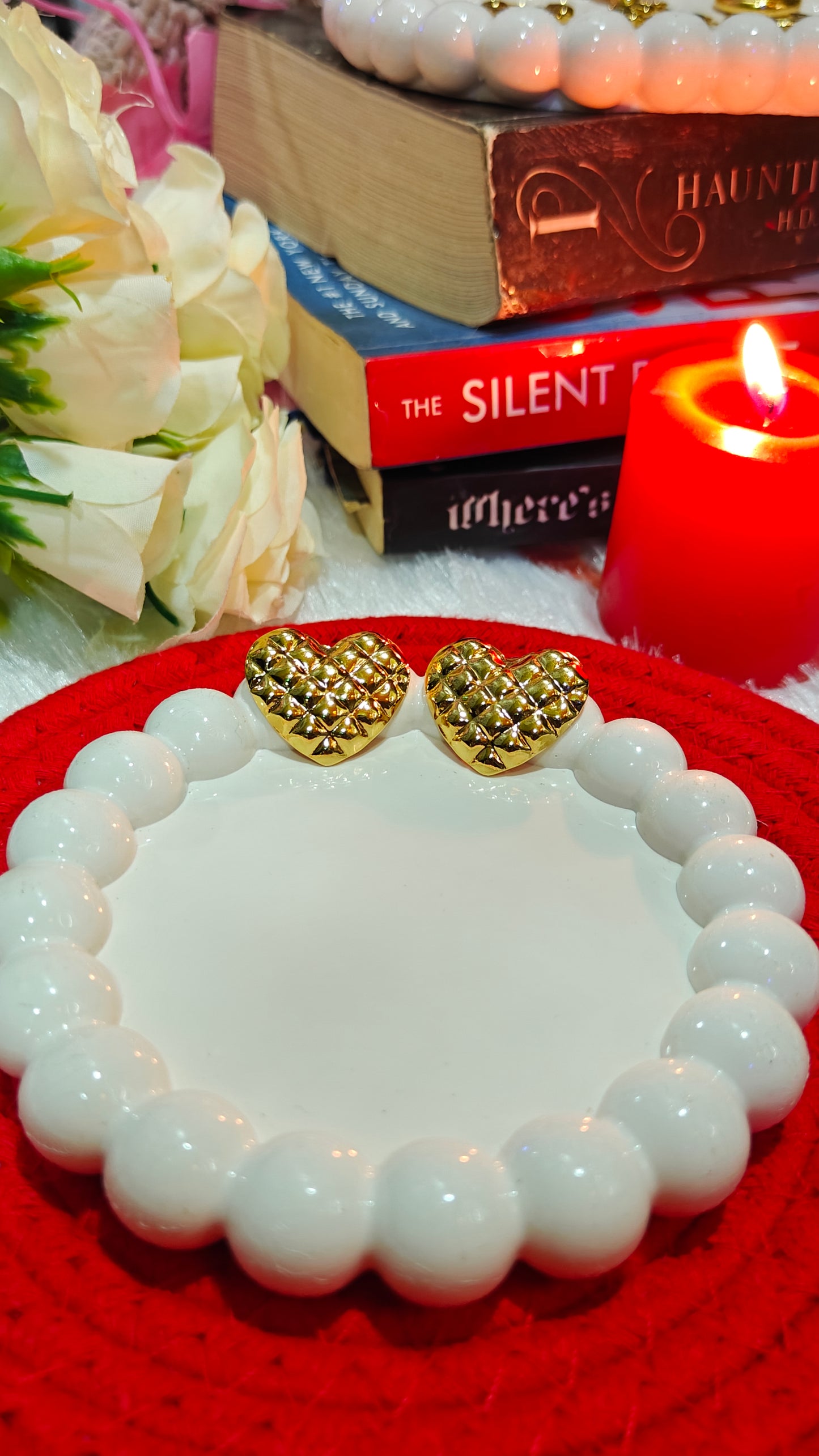 ""Golden Hearts of Eternal Romance – Wear the Magic of Love" at Dilverse with