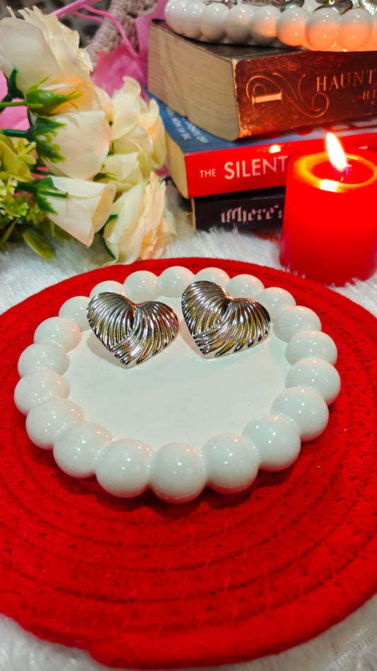 "Heartfelt Radiance: The Timeless Silver Love Earrings That Speak Your Soul" 💖
