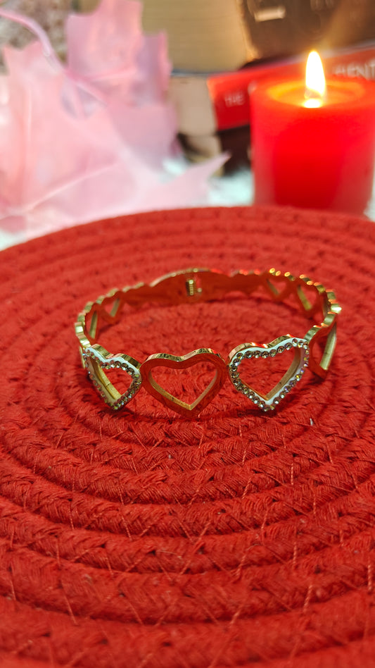 "Golden Hearts of Forever Bracelet" ✨💛 at Dilverse