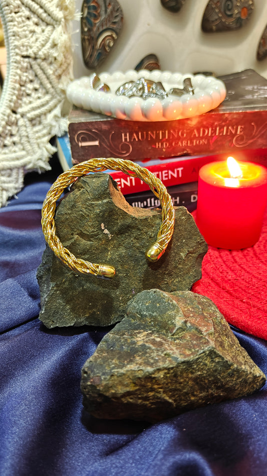 Golden Aura: Bracelets That Reflect Your Inner Light at Dilverse