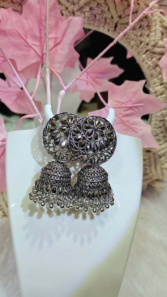 "Radiate Resilience: The Antitarnish Earrings That Celebrate Your Bold Spirit" at Dilverse