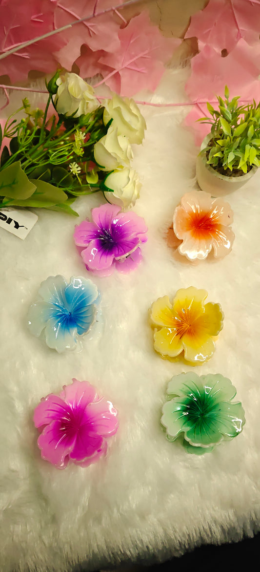 "Chic Floral Print Hair Claw Clip – Elegant Hold for All Hair Types"set of 3