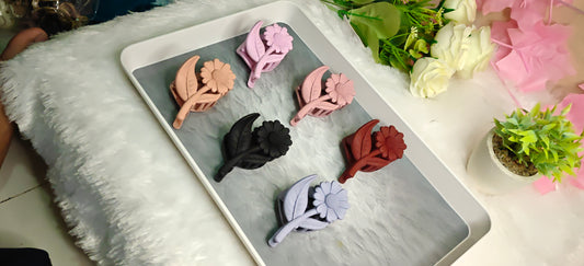 Floral Matte Hair Claw Clips – Set of 6 Cute Flower Design Hair Accessories