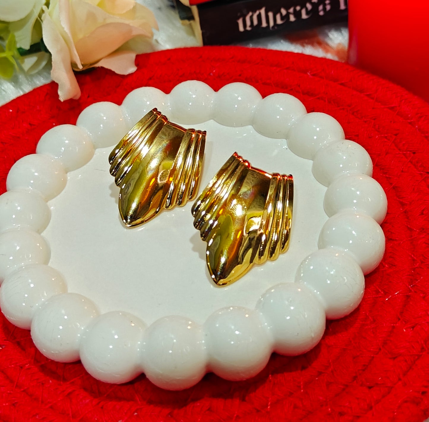 Bold Embrace: Sculpted Gold Hug Earrings"