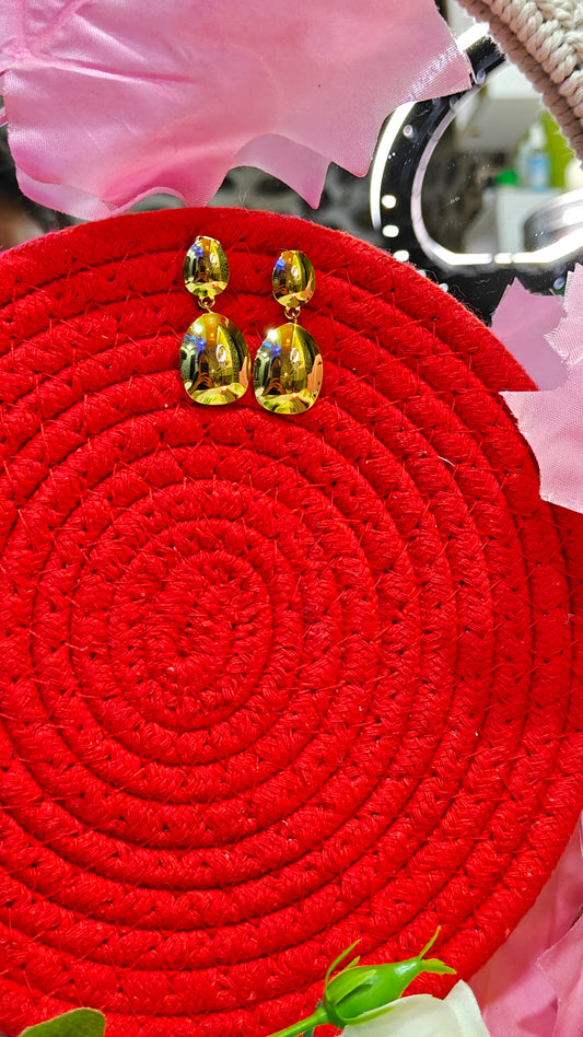 "Eternal Embrace: Dazzling Drop Earrings That Capture the Essence of Love and Light" at Dilverse